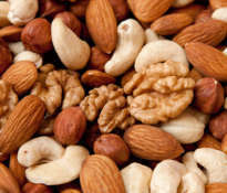 Nuts help in losing weight