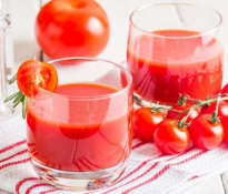 Ordinary tomatoes help in the treatment of cancer